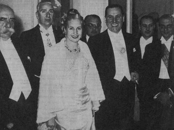 MOMENTOS DE EVA PERON