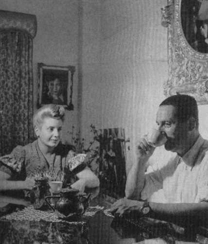 MOMENTOS DE EVA PERON
