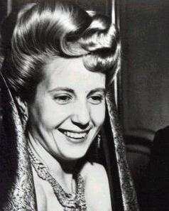 INSTANTANEAS DE EVITA