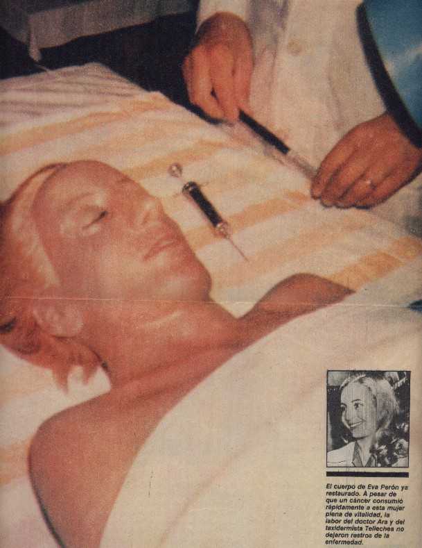 CADAVER RESTAURADO DE EVA PERON
